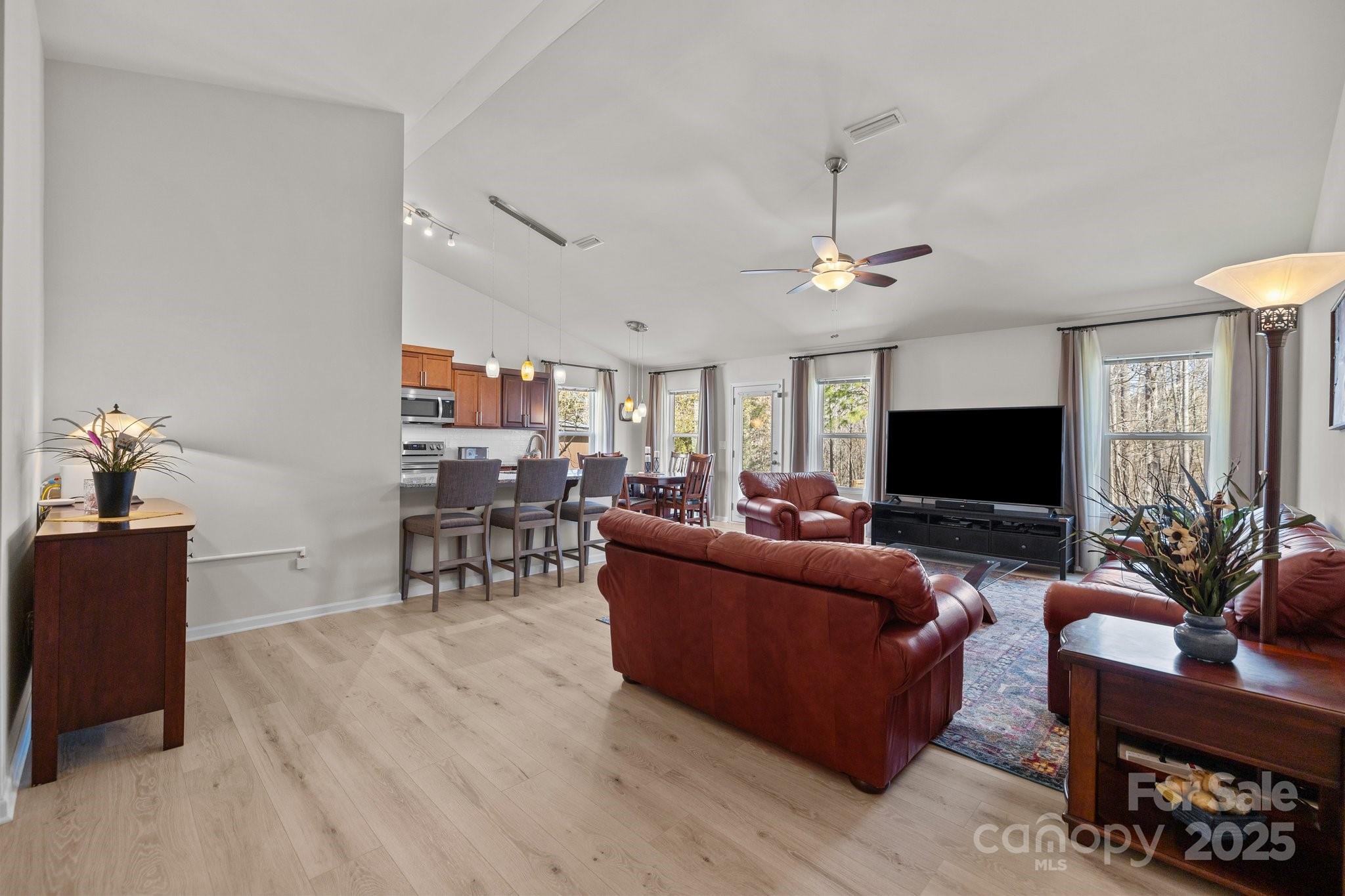 Kingstree - Residential