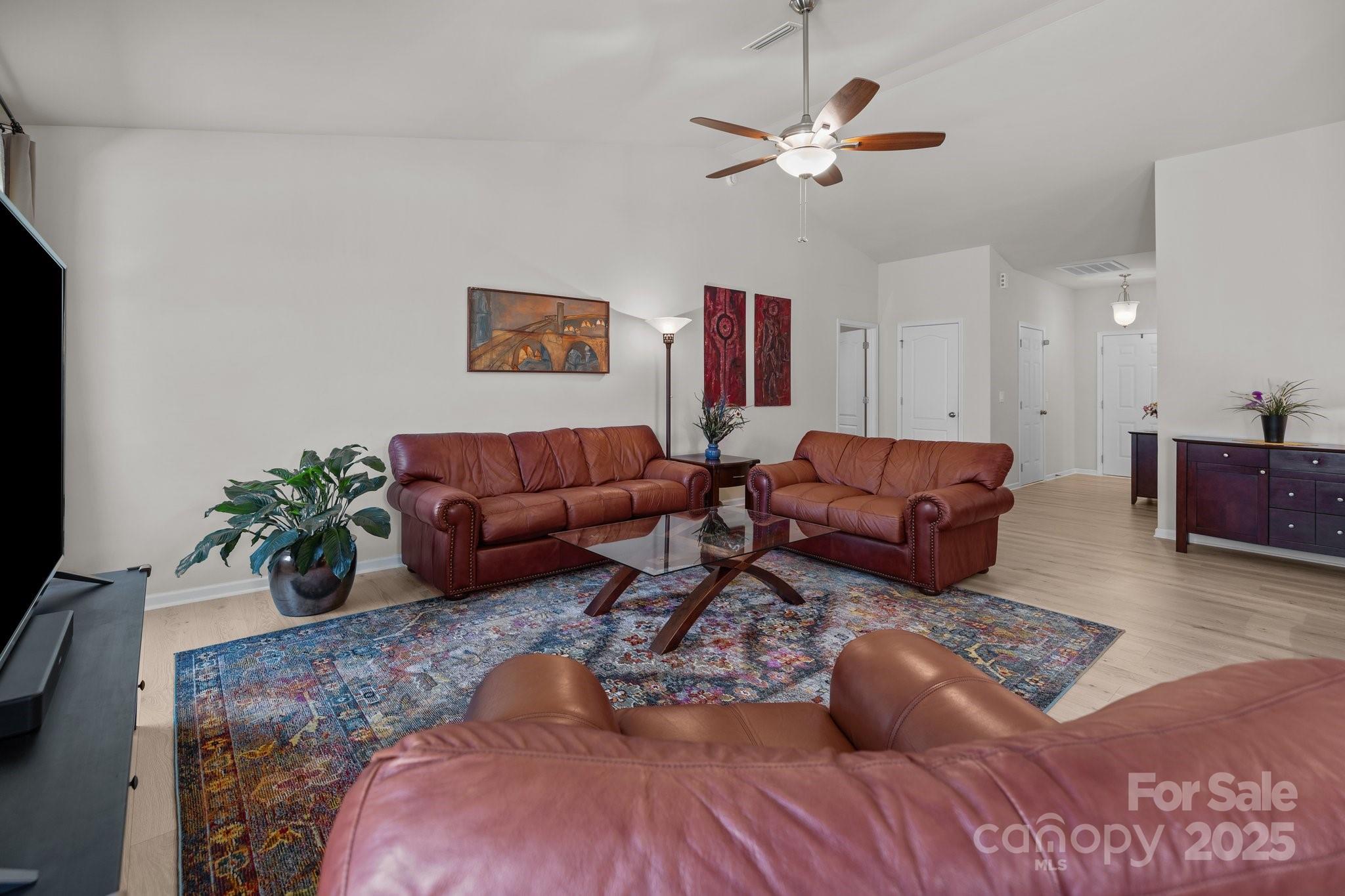 Kingstree - Residential