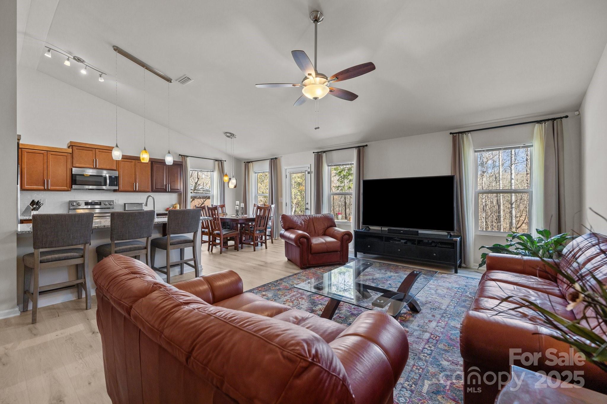 Kingstree - Residential