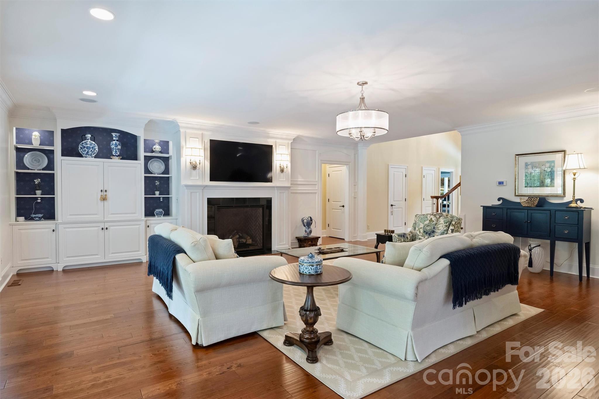 929 Wessington Manor Lane