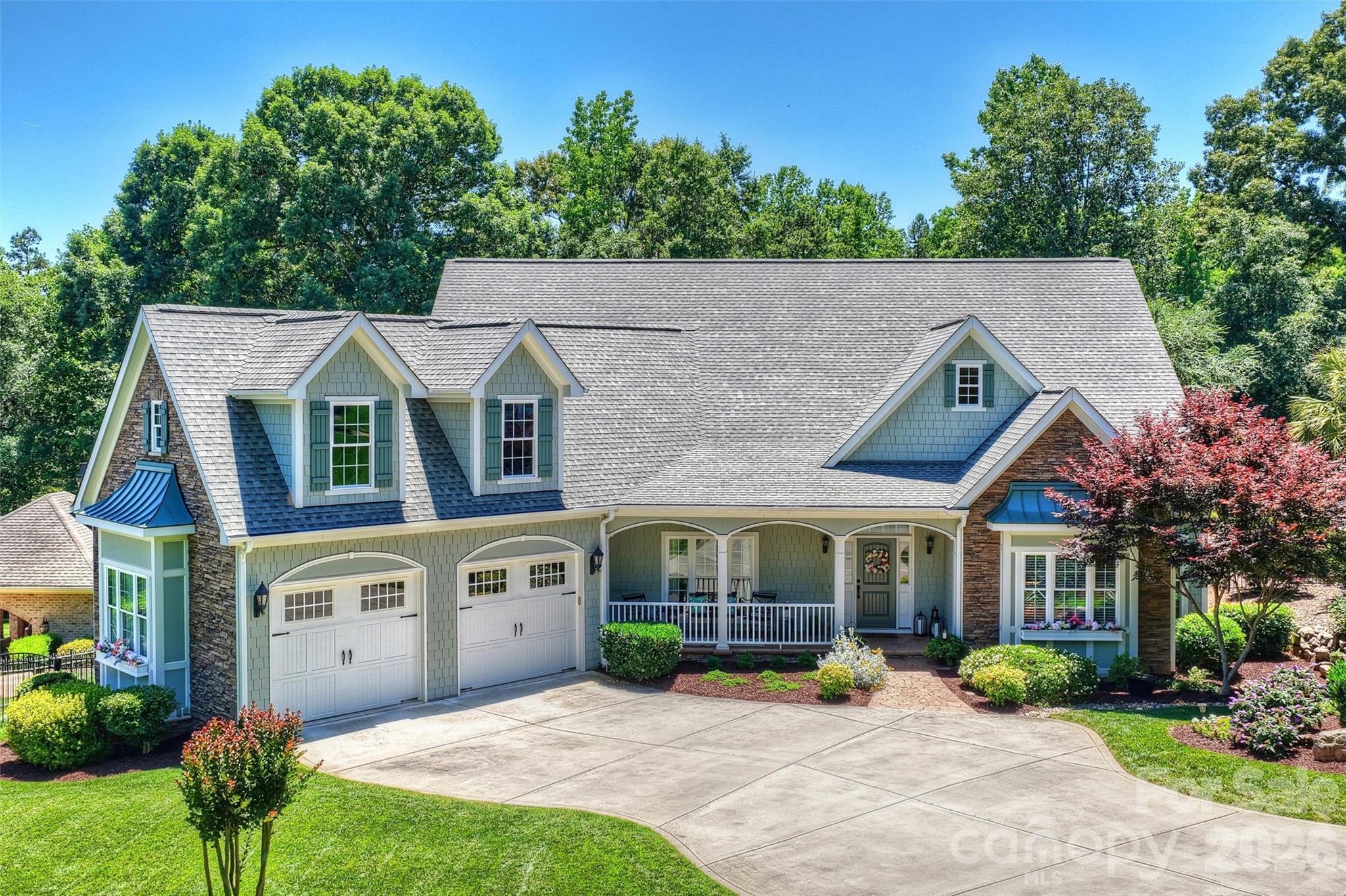 929 Wessington Manor Lane