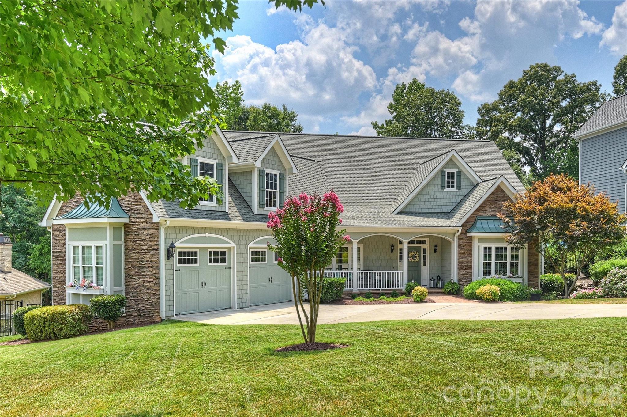 929 Wessington Manor Lane