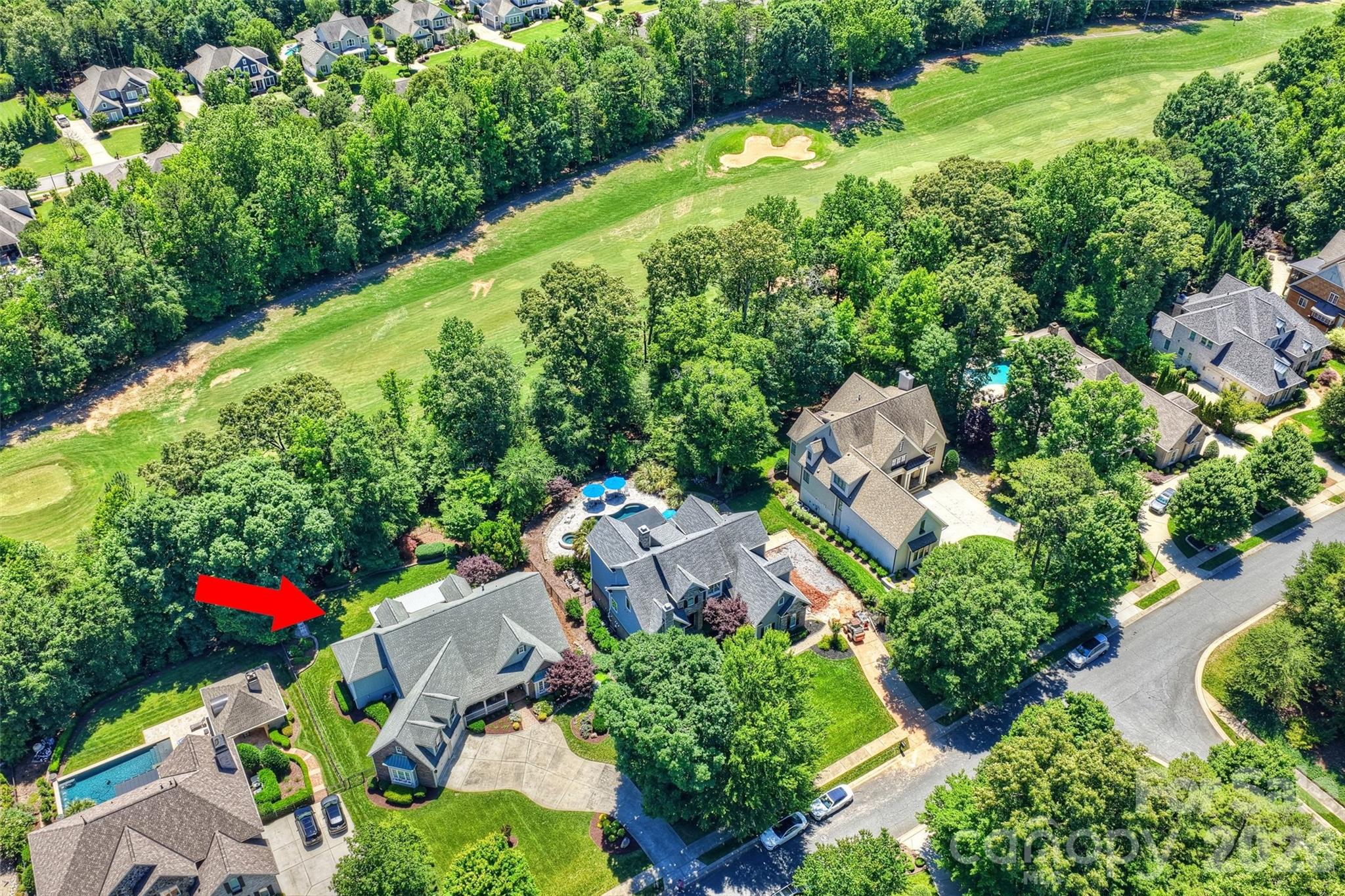 929 Wessington Manor Lane