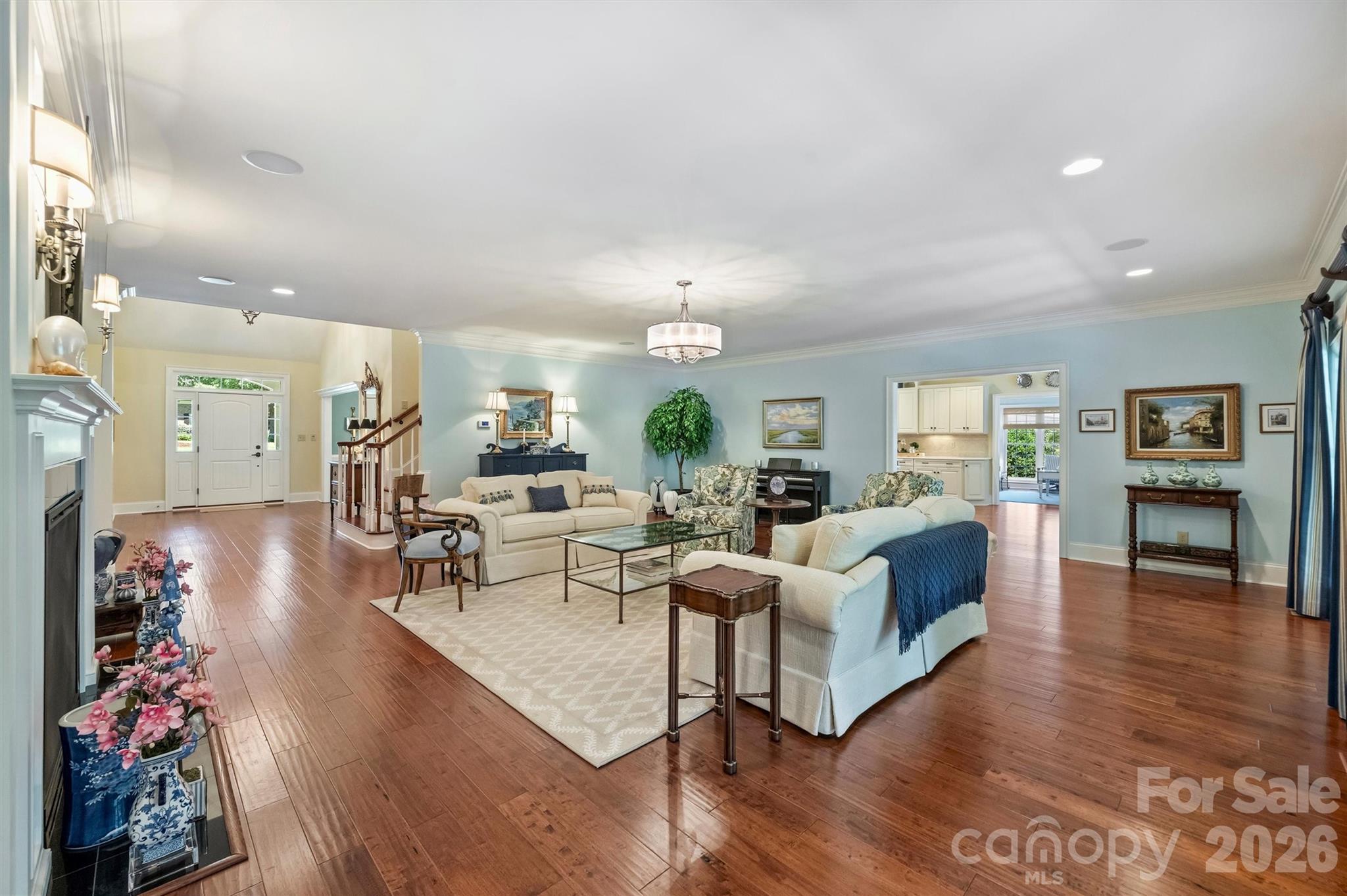 929 Wessington Manor Lane