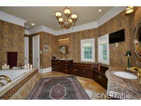 Biltmore Park - Residential