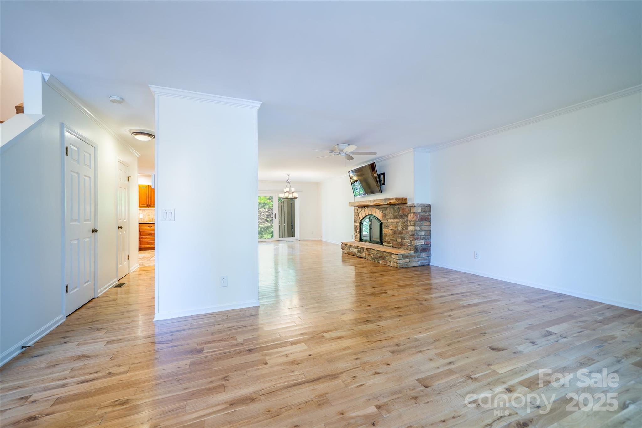 12 Pebble Creek Drive