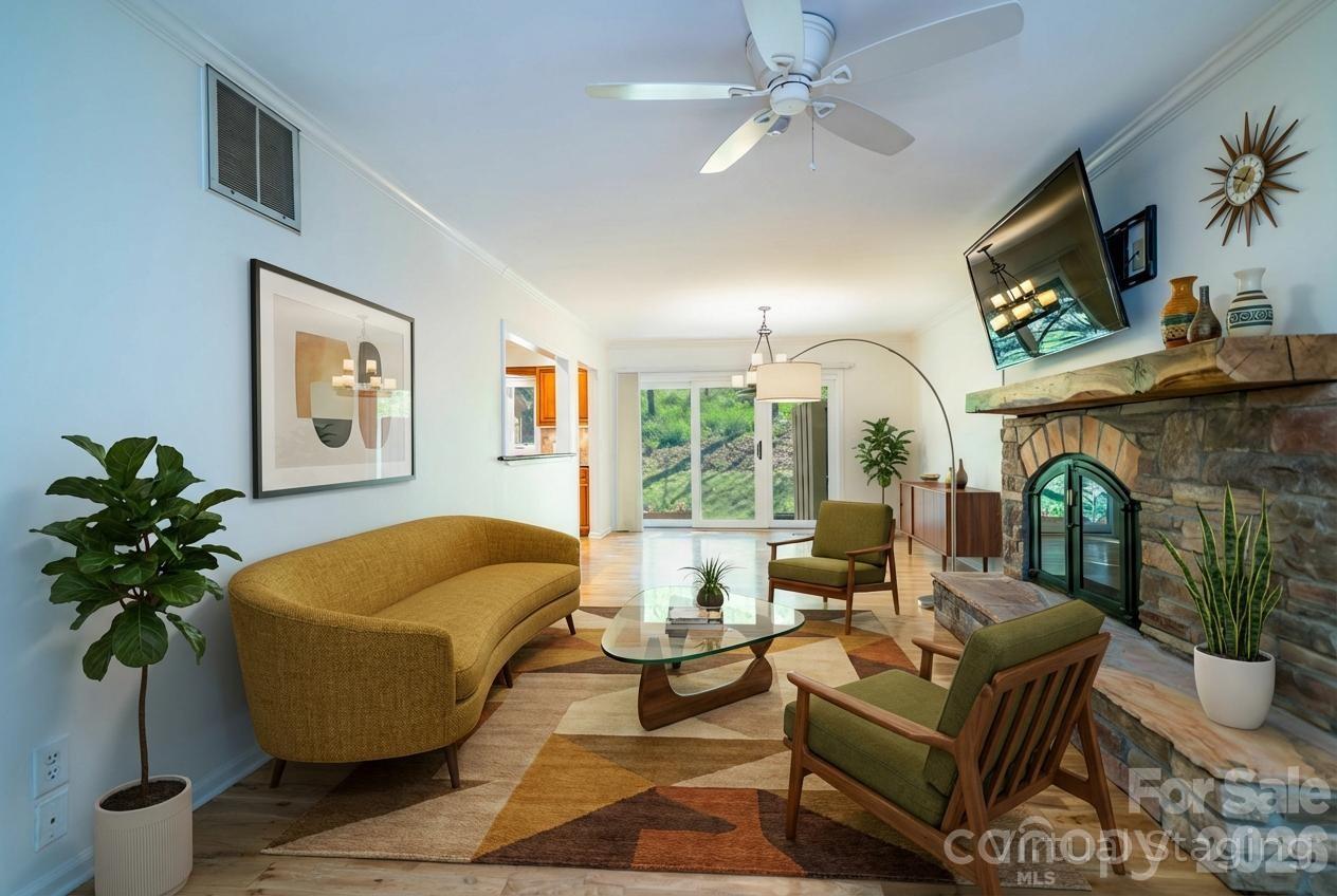 12 Pebble Creek Drive