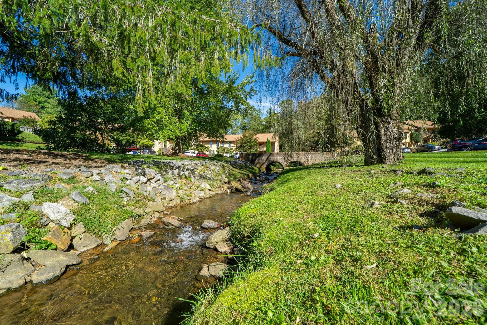 12 Pebble Creek Drive