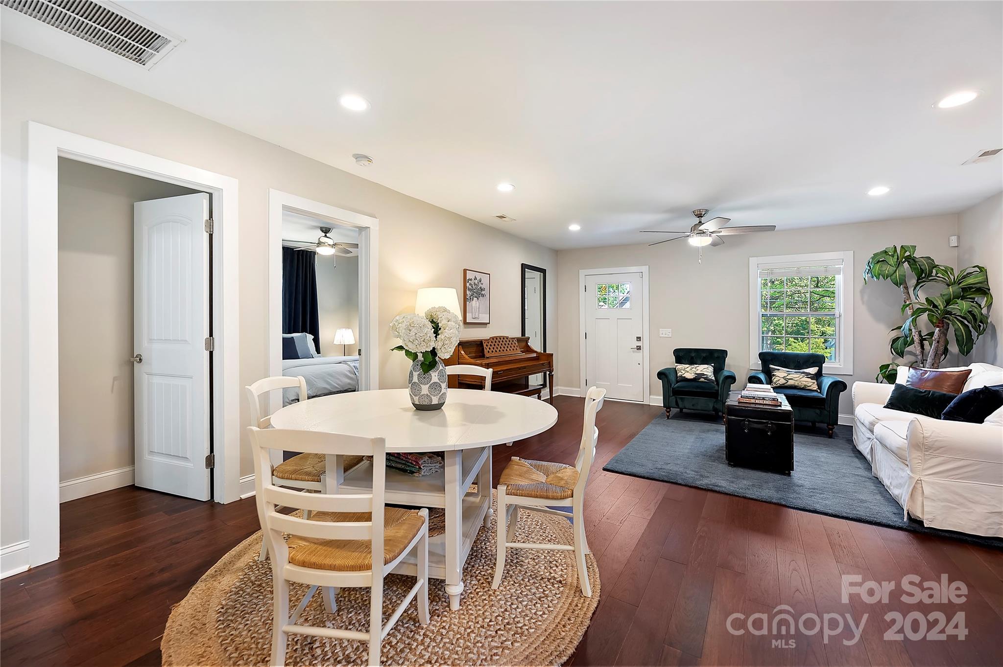 Oakhurst - Residential