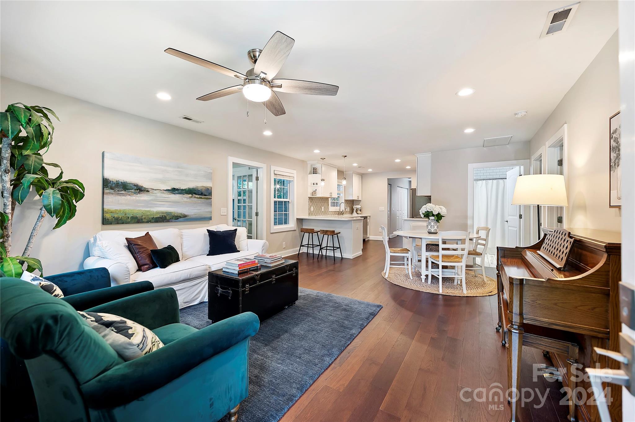 Oakhurst - Residential