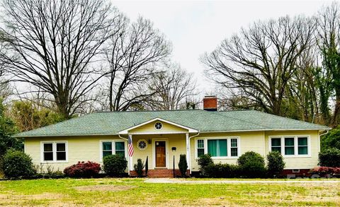 1107 Fairfield Drive Gastonia NC 28054