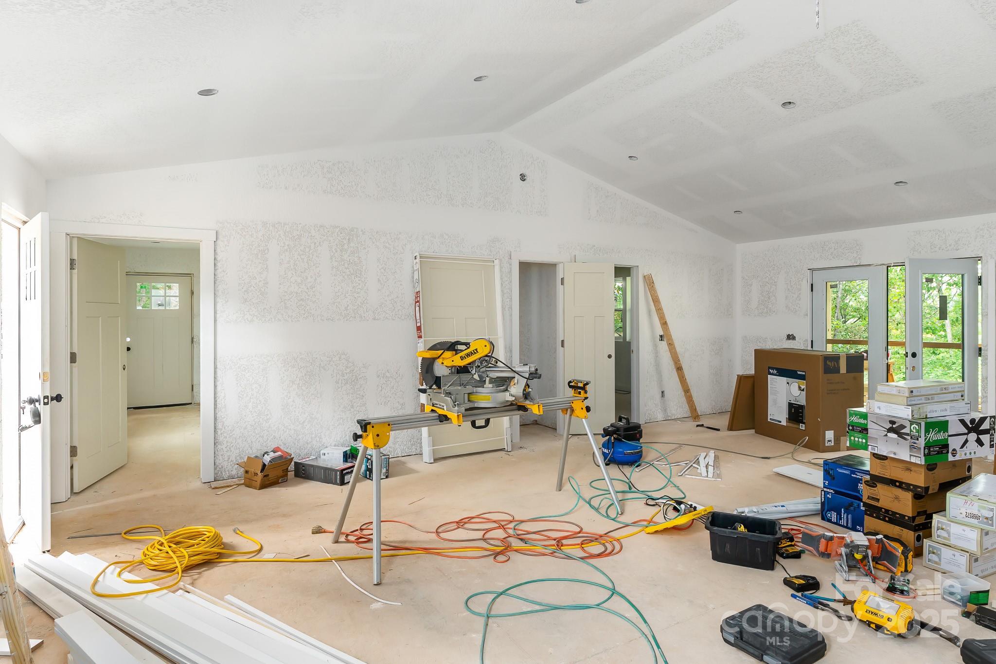 Fox Ridge Estates - Residential