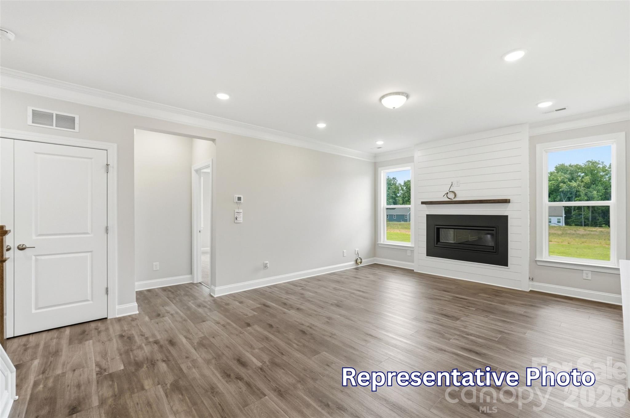 13802 Yadkin River Drive