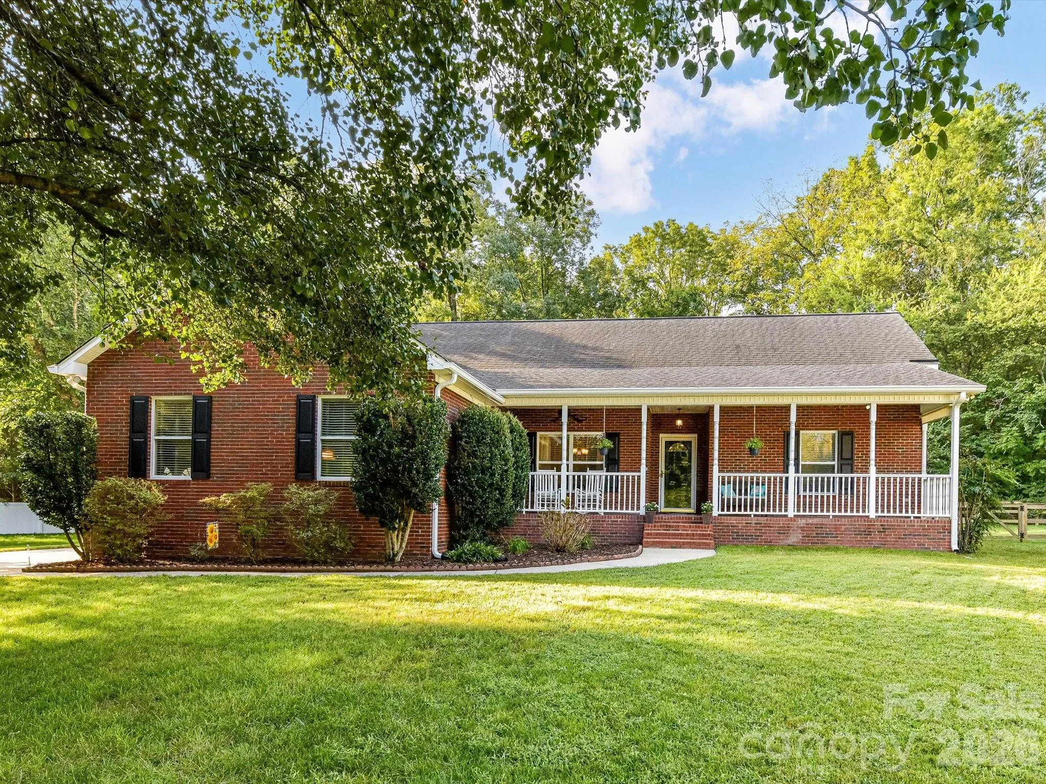 8227 Laurel Oak Court, Harrisburg, NC, 28075