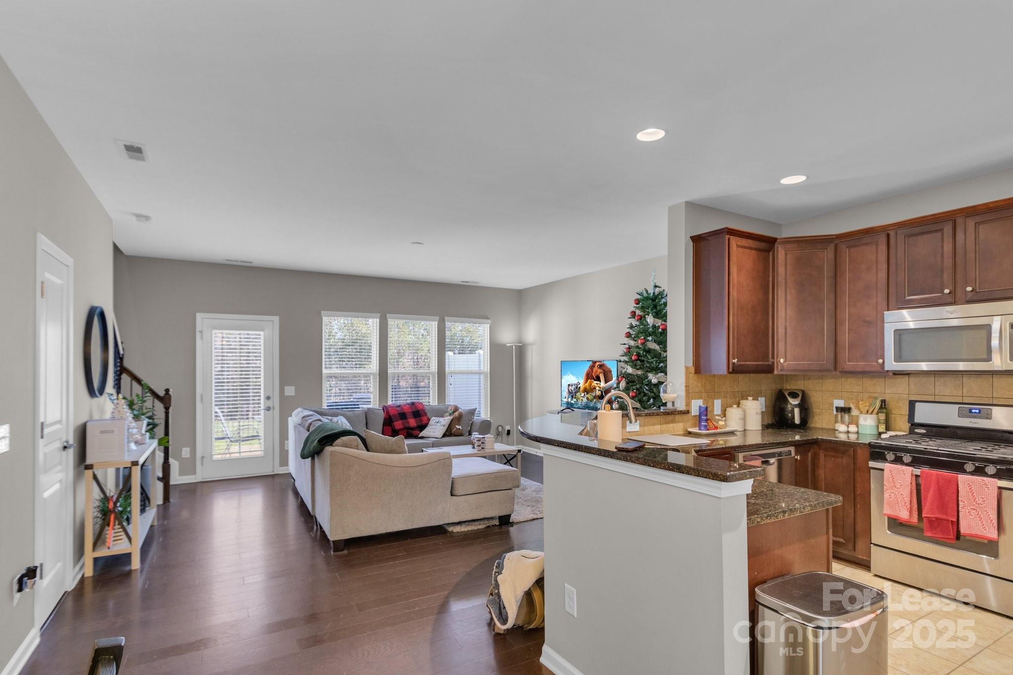 Park South Station - Residential Lease