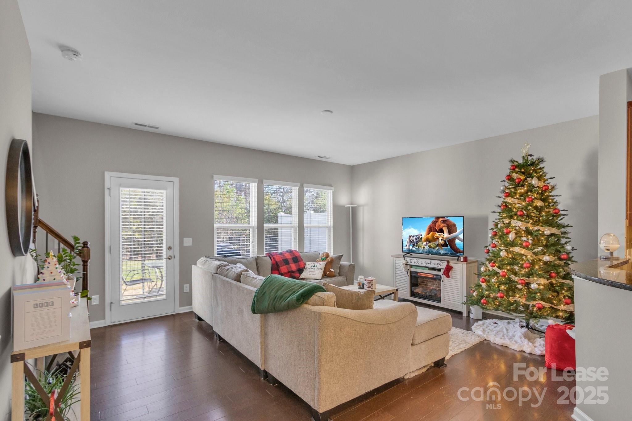 Park South Station - Residential Lease