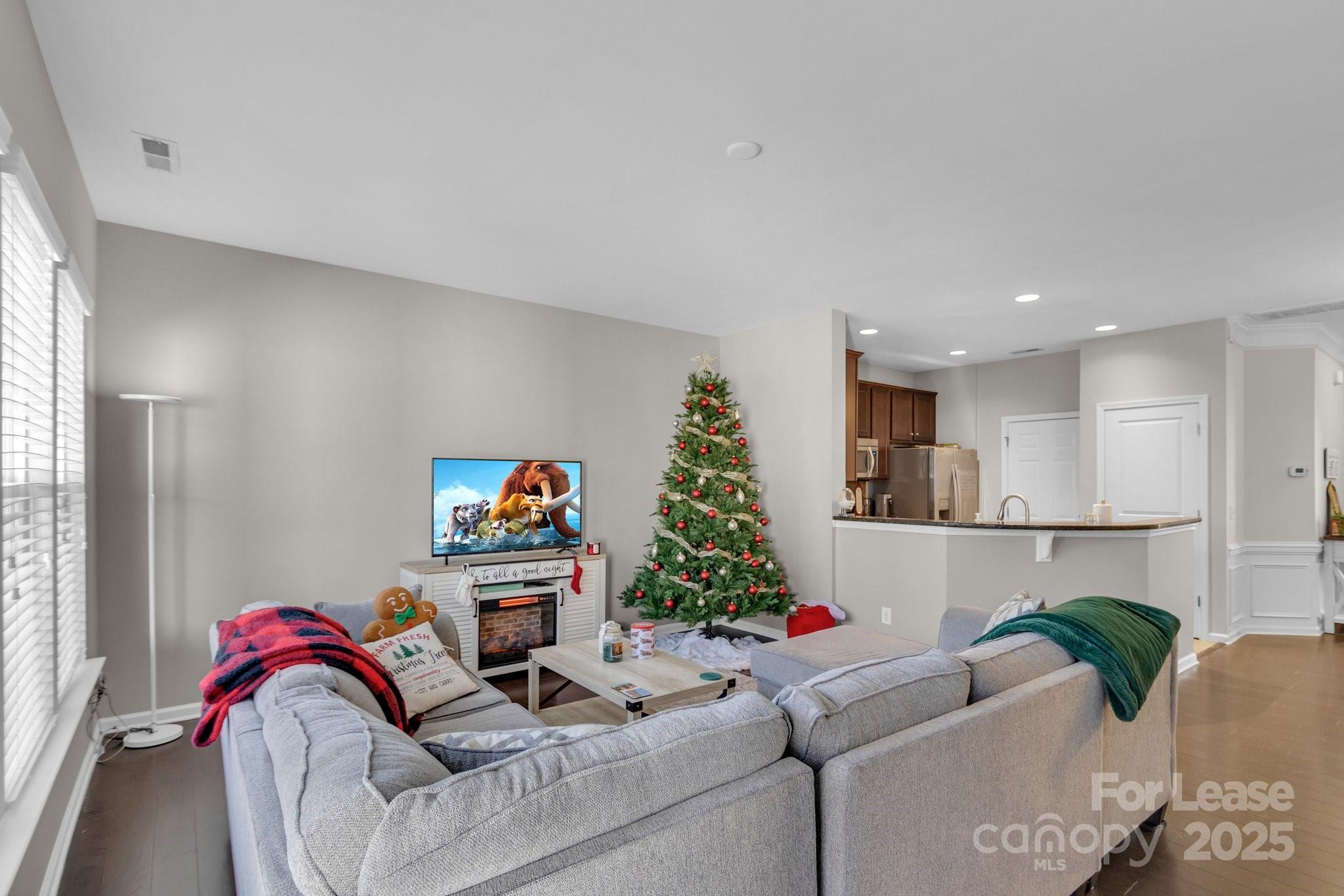 Park South Station - Residential Lease