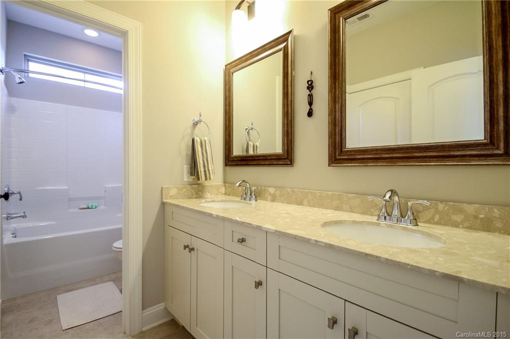 Robbins Park - Residential