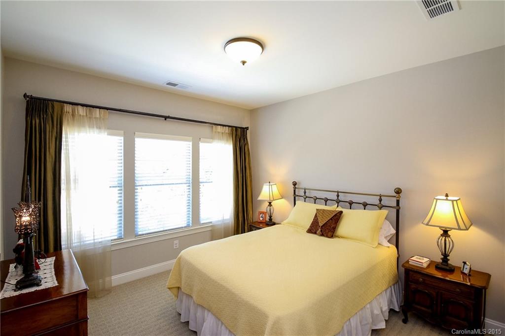 Robbins Park - Residential