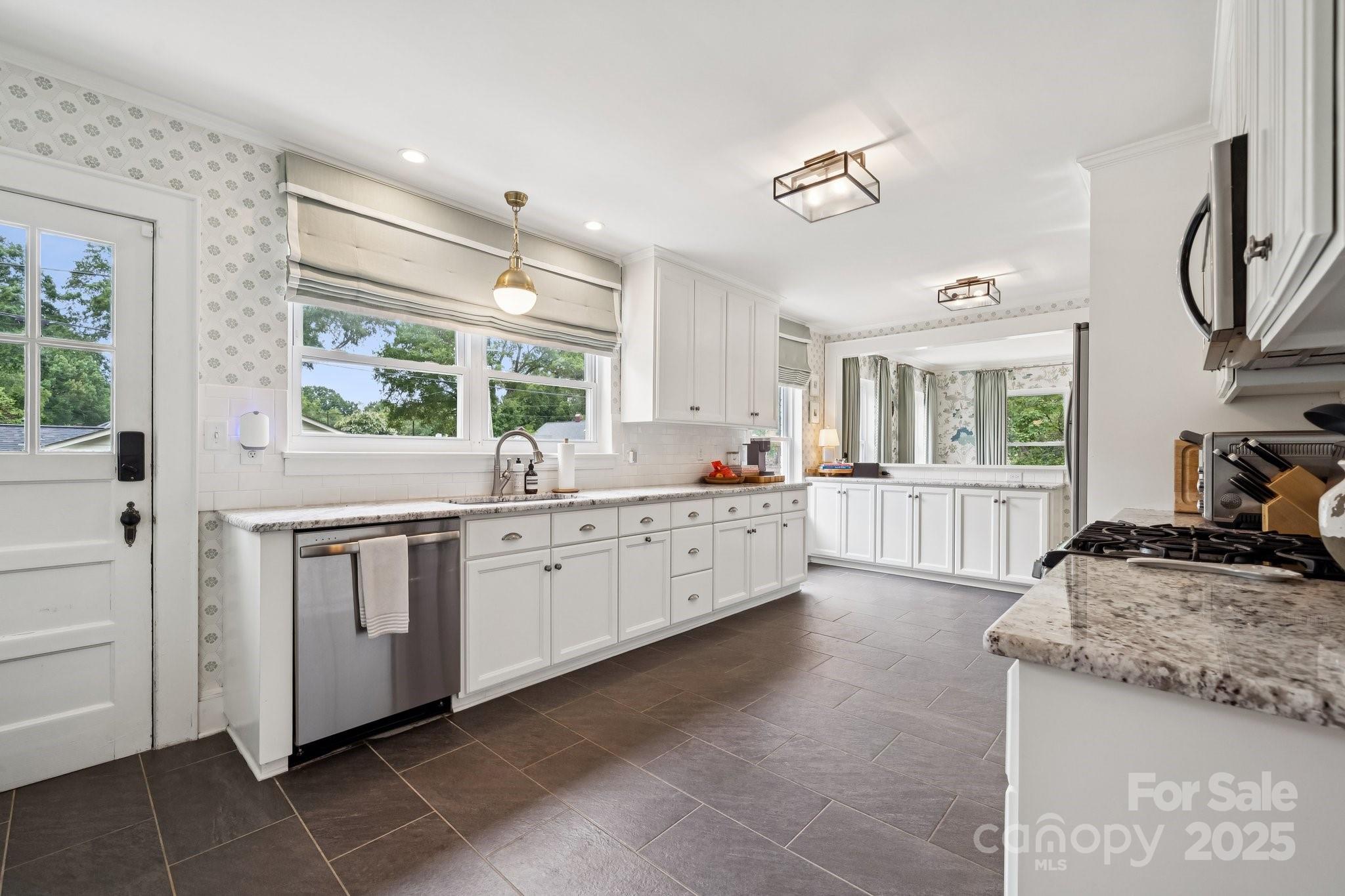 114 Glendale Avenue SE
