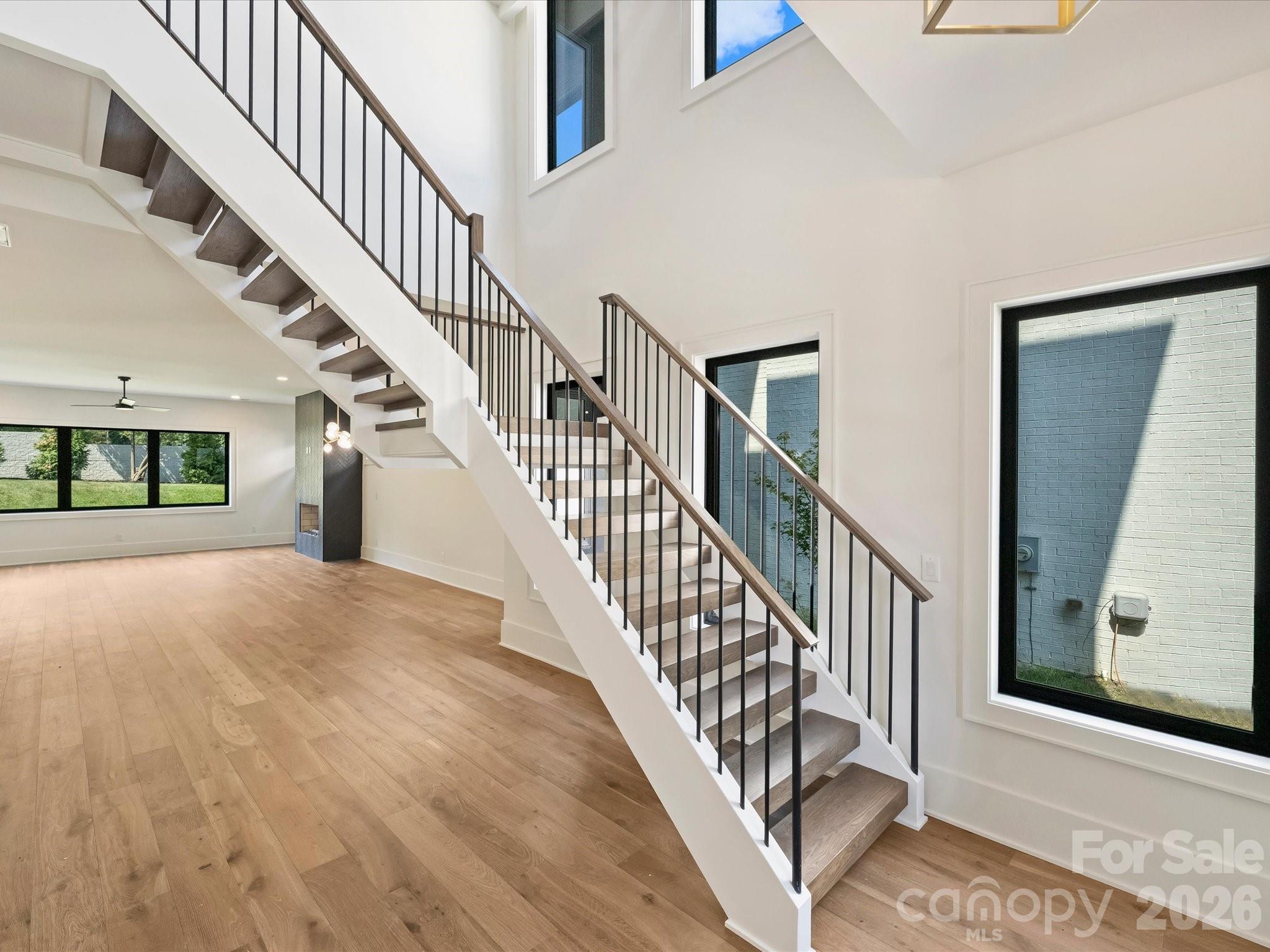 927 Laurel Creek Lane