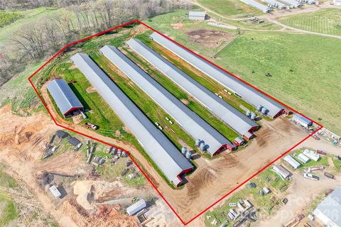 Photo of 00 River Road, Lincolnton, NC 28092 (MLS # 4356214)