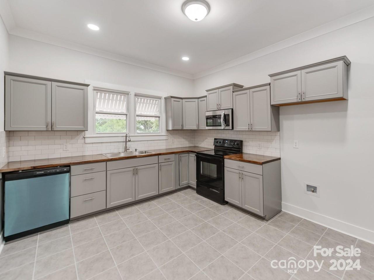 American & Efird Mills Inc - Residential