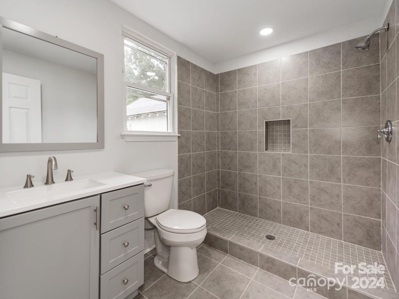 American & Efird Mills Inc - Residential