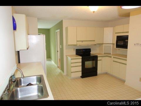 River Hills - Residential