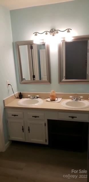 River Hills - Residential