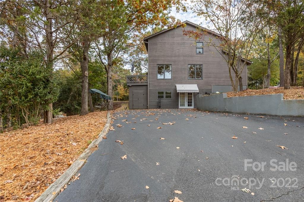 River Hills - Residential