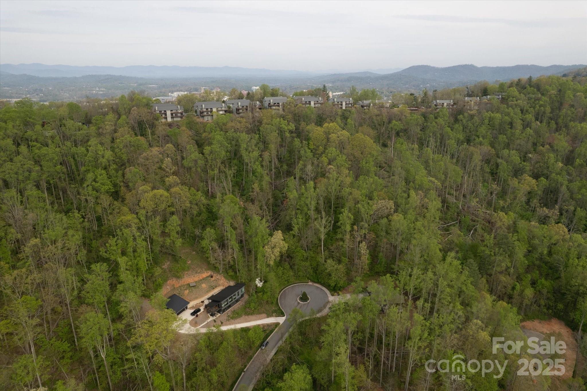 20 La Grange Drive 25