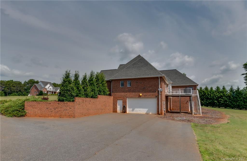 Hawks Ridge - Residential