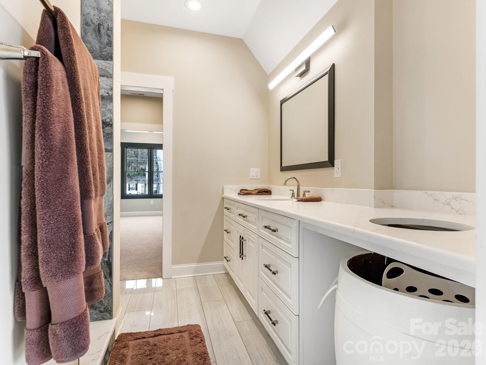 Catalina Cove - Residential