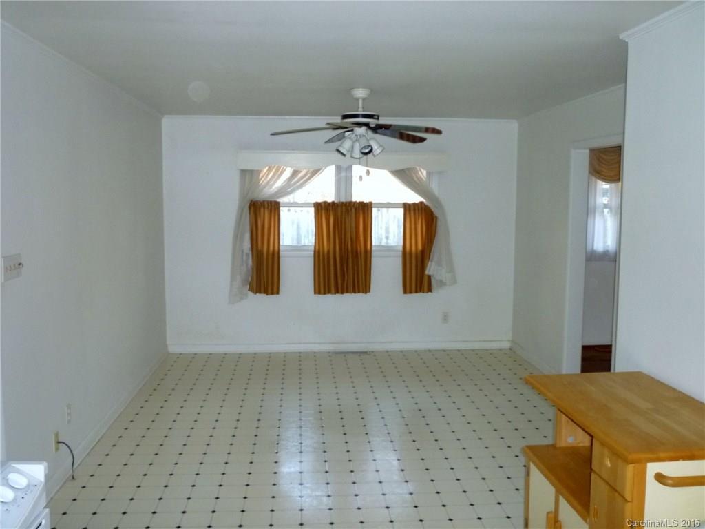 Colonial Village - Residential