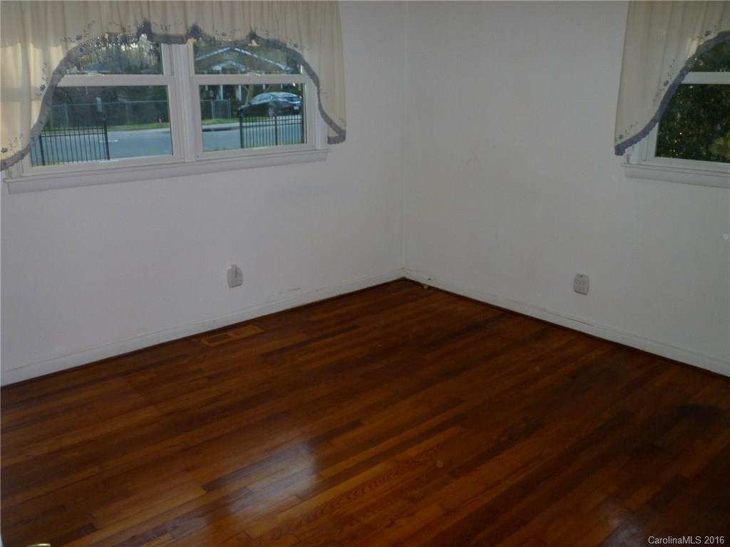 Colonial Village - Residential