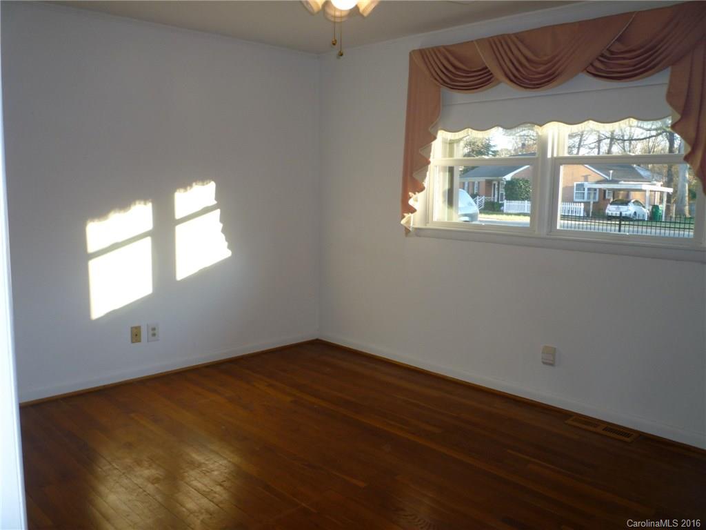 Colonial Village - Residential