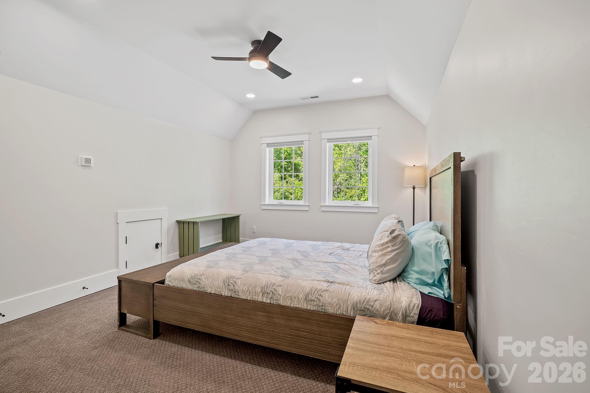 Hawks Cove - Residential