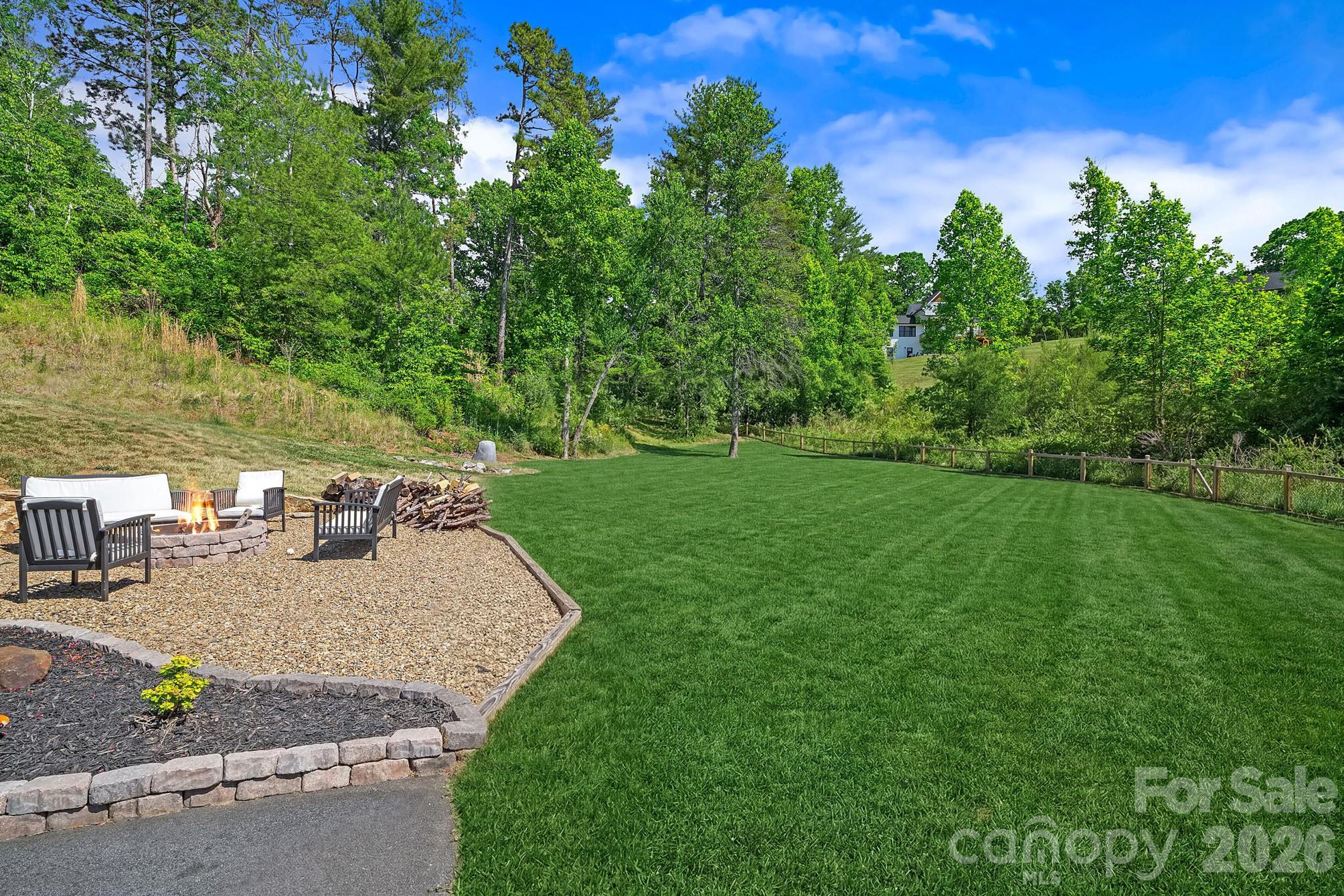 Hawks Cove - Residential