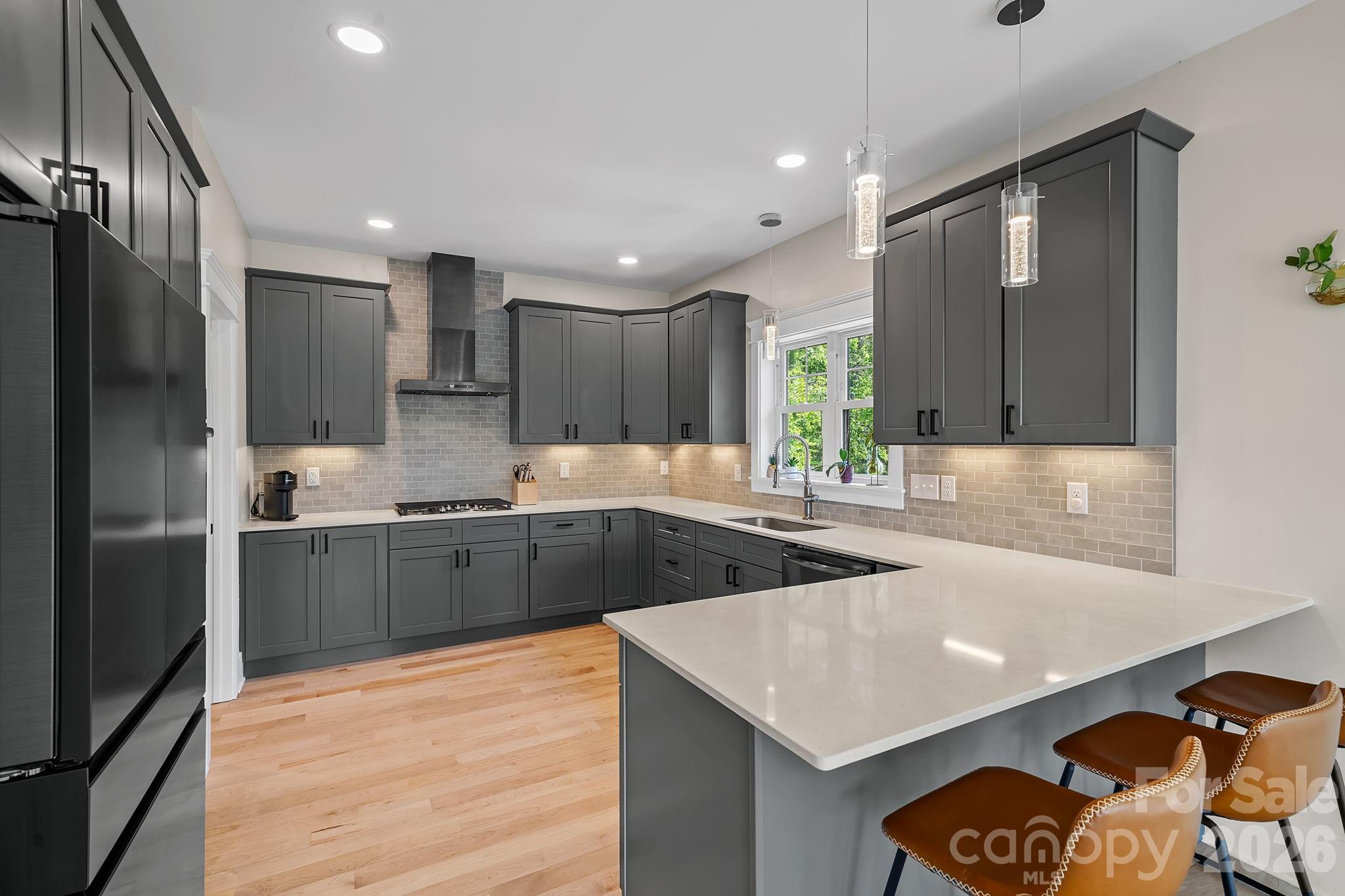 Hawks Cove - Residential