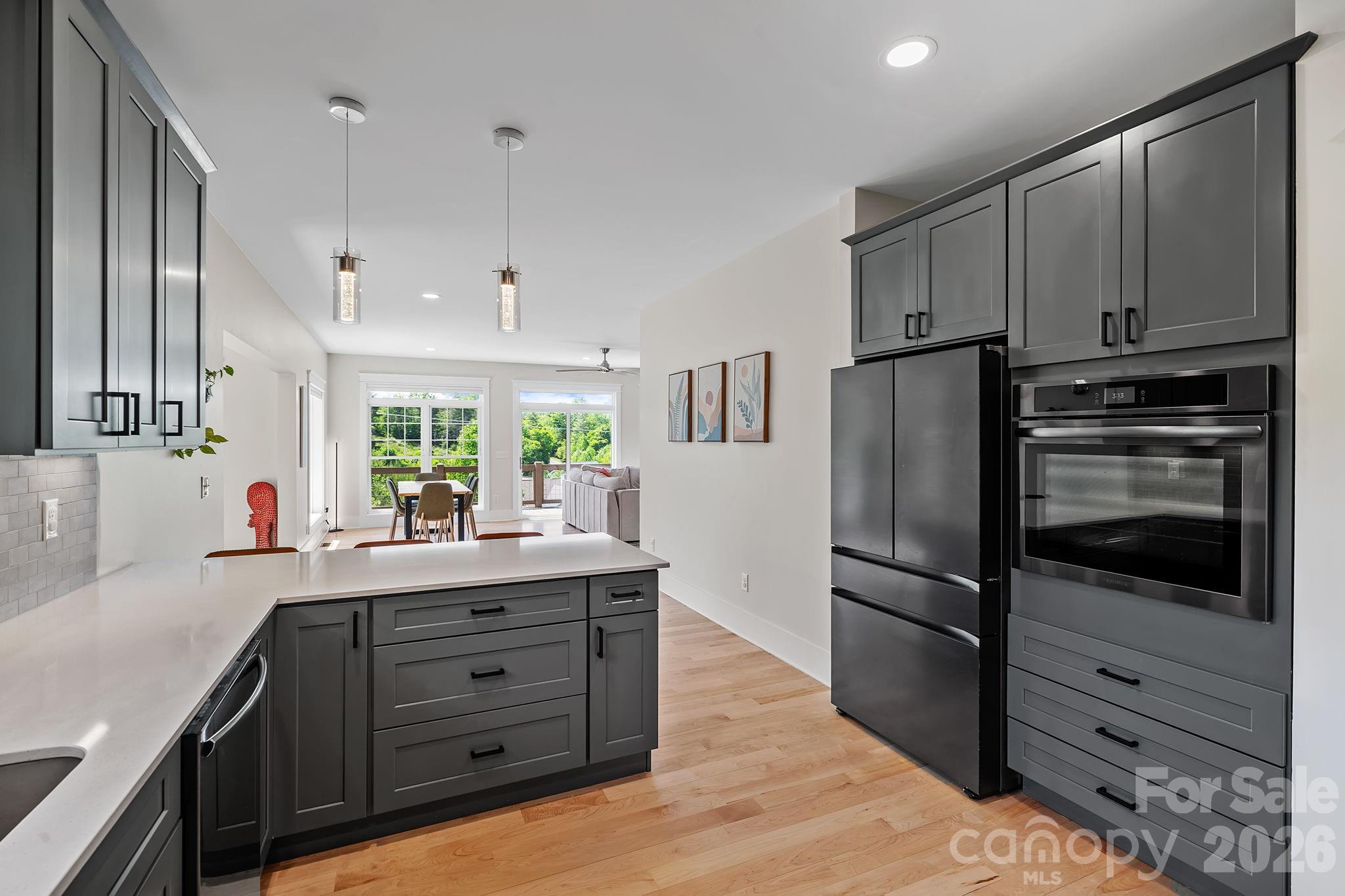 Hawks Cove - Residential