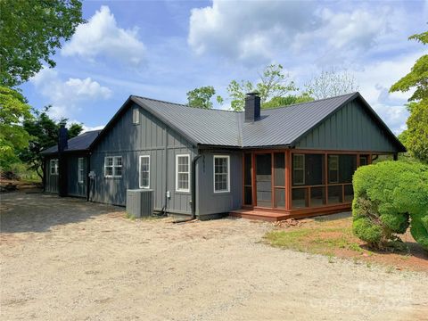 3531 Big Level Road Mill Spring NC 28756