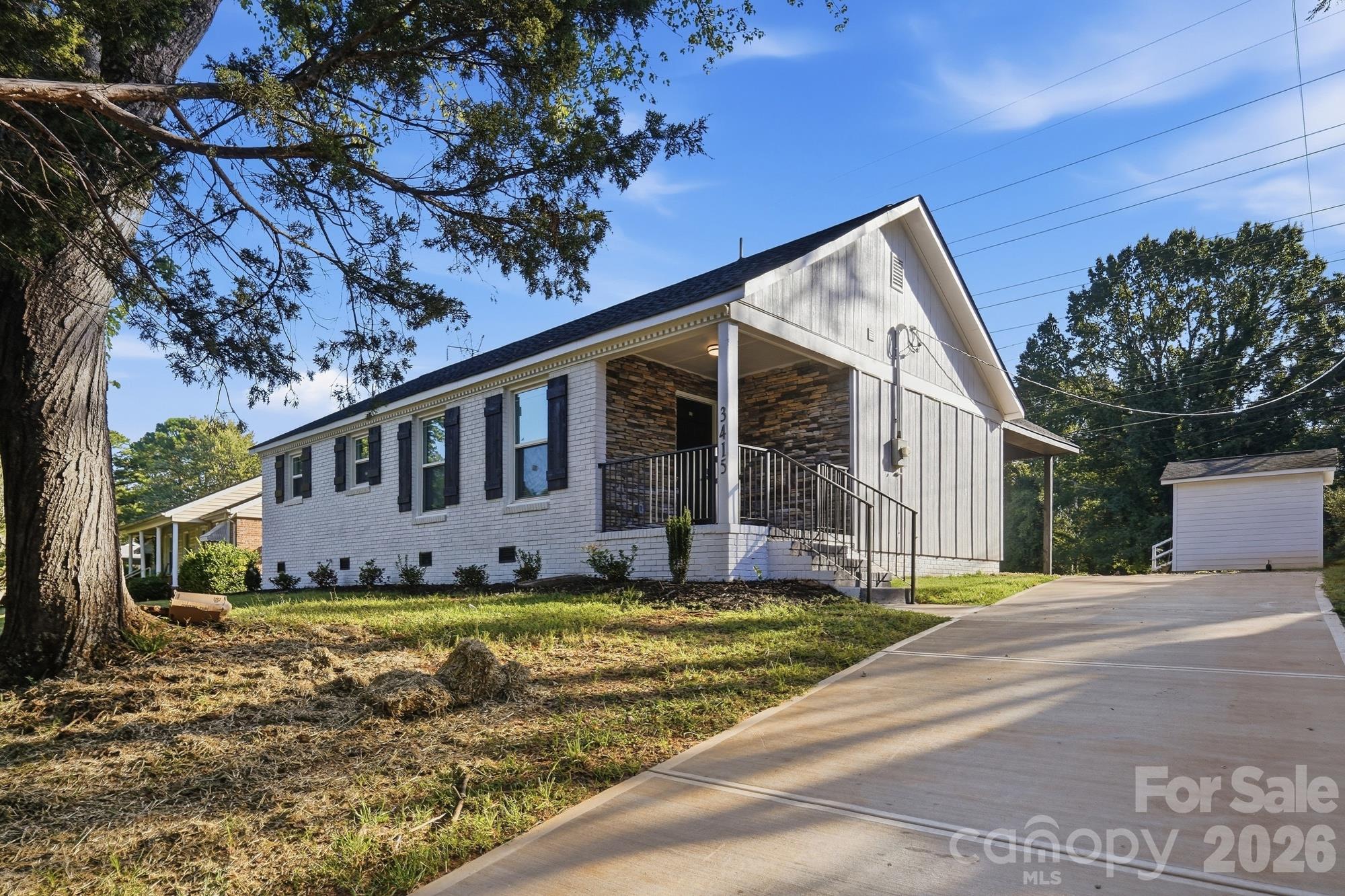 3228 Barfield Drive