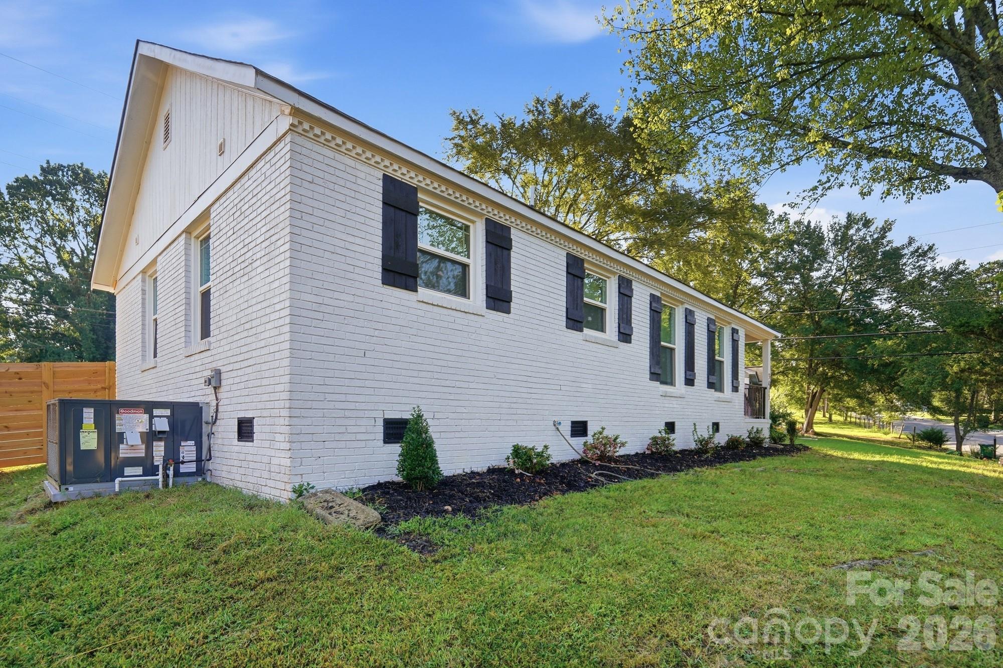 3228 Barfield Drive