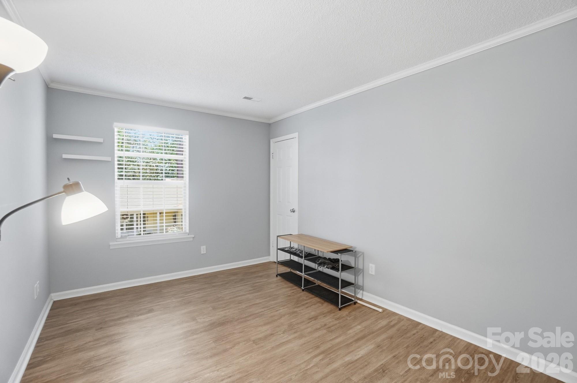 FalconBridge - Residential
