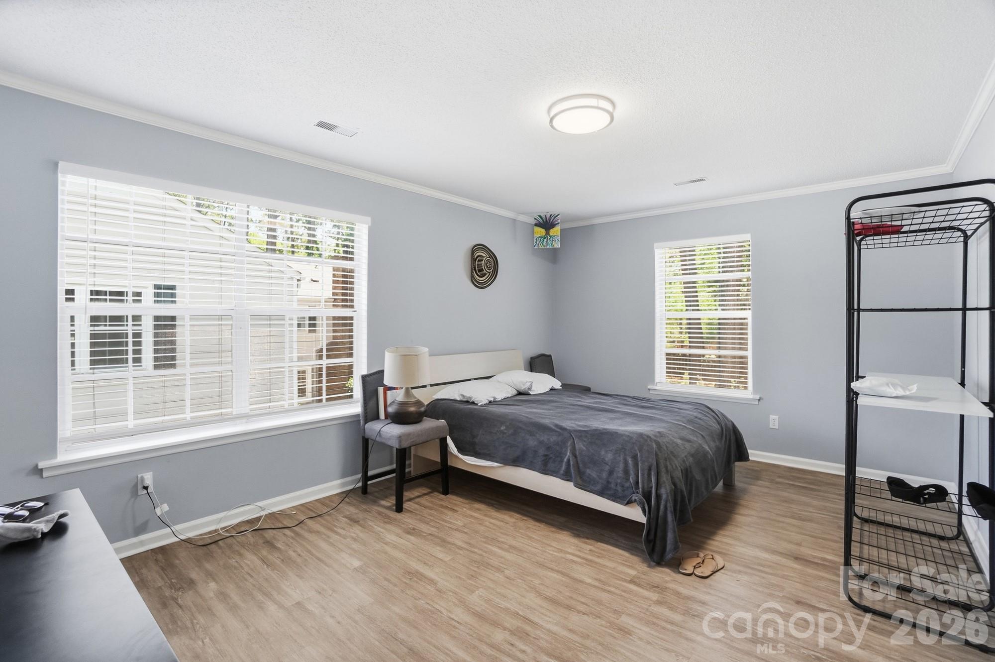 FalconBridge - Residential