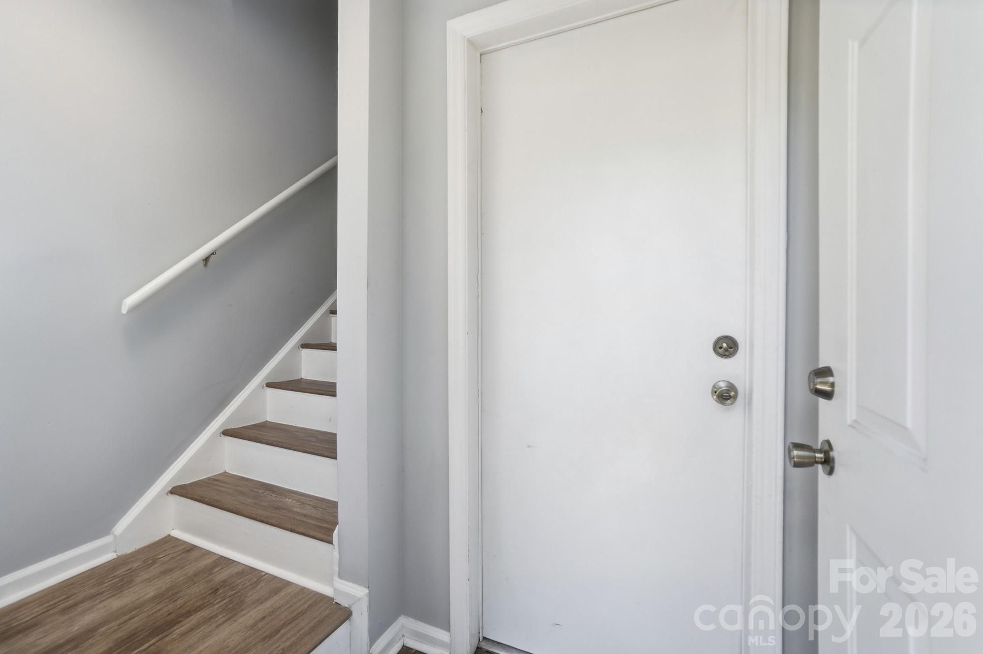 FalconBridge - Residential