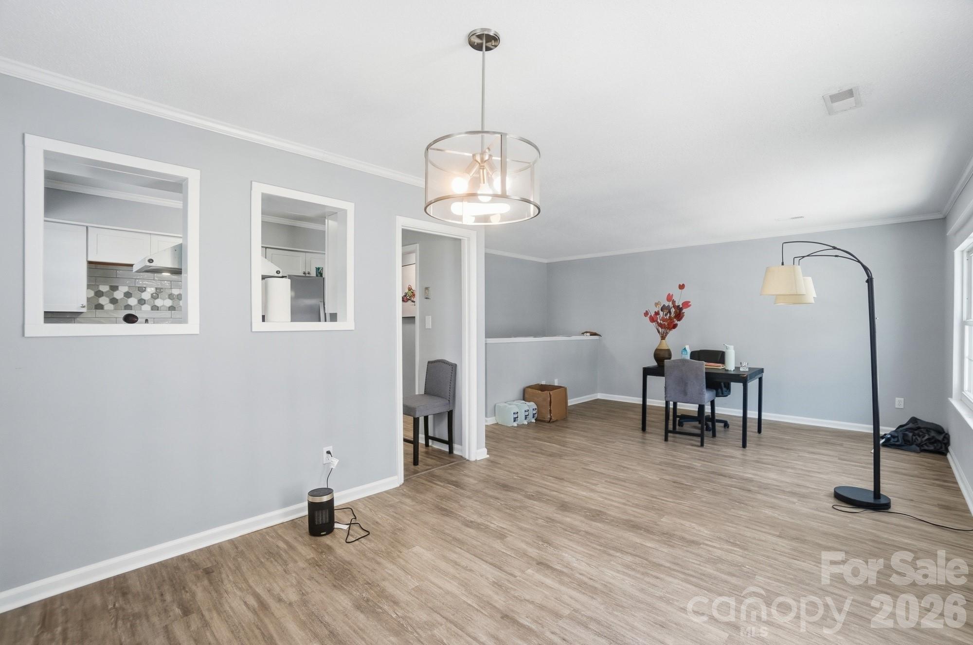 FalconBridge - Residential