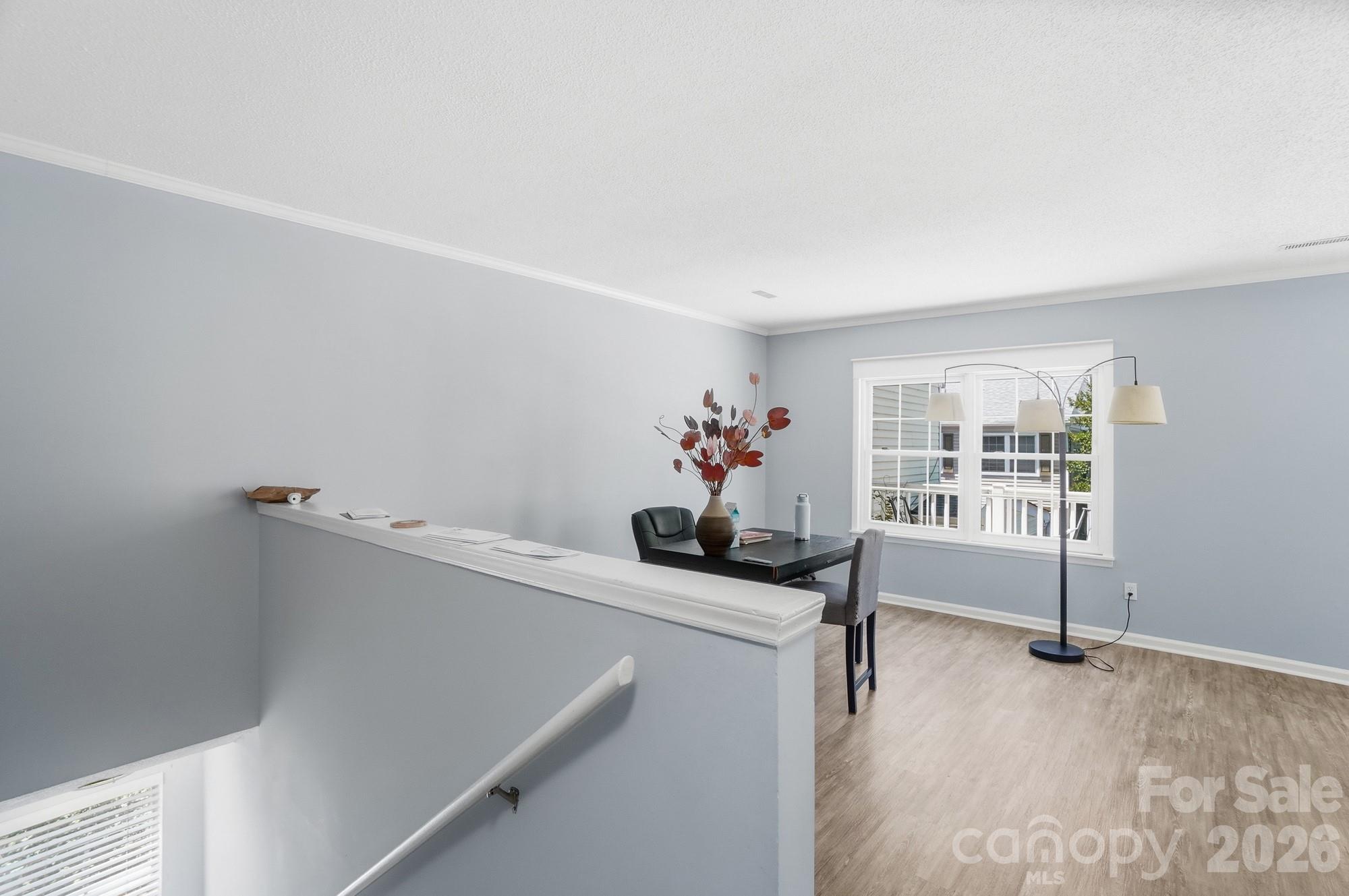 FalconBridge - Residential