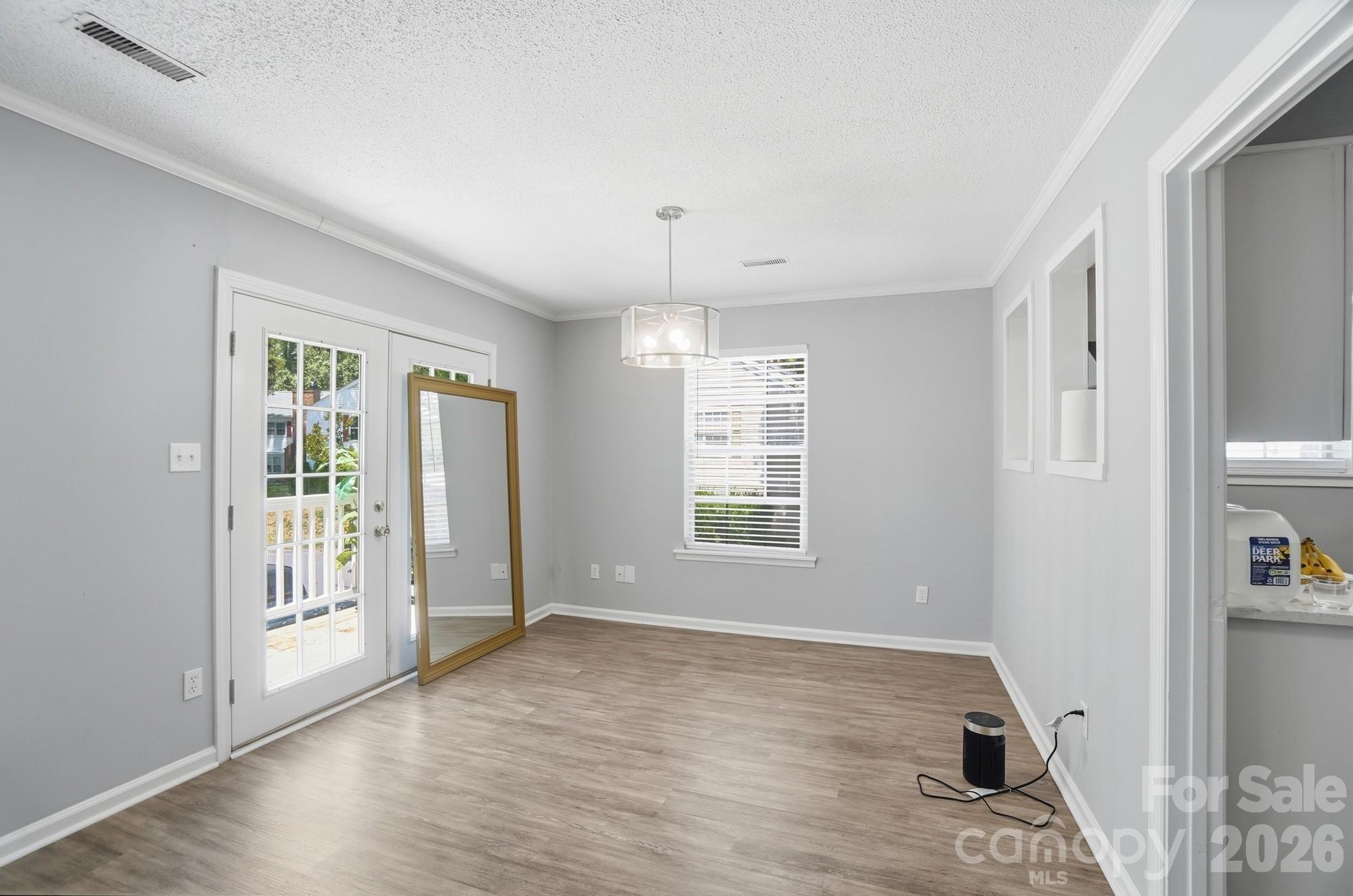 FalconBridge - Residential